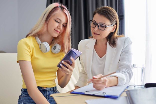 how a social skills program can improve communication tools a teen works on her skills in a social skills program