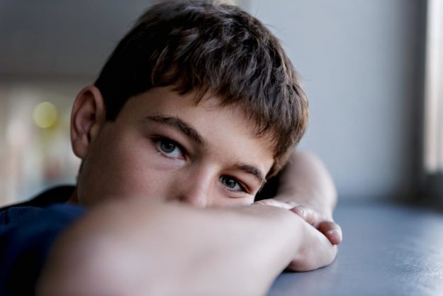 Common Communication Struggles for Children with Autism child with autism struggles with communication