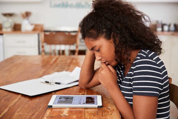 Common Signs of Anxiety in Teens With Autism teen struggles with signs of anxiety